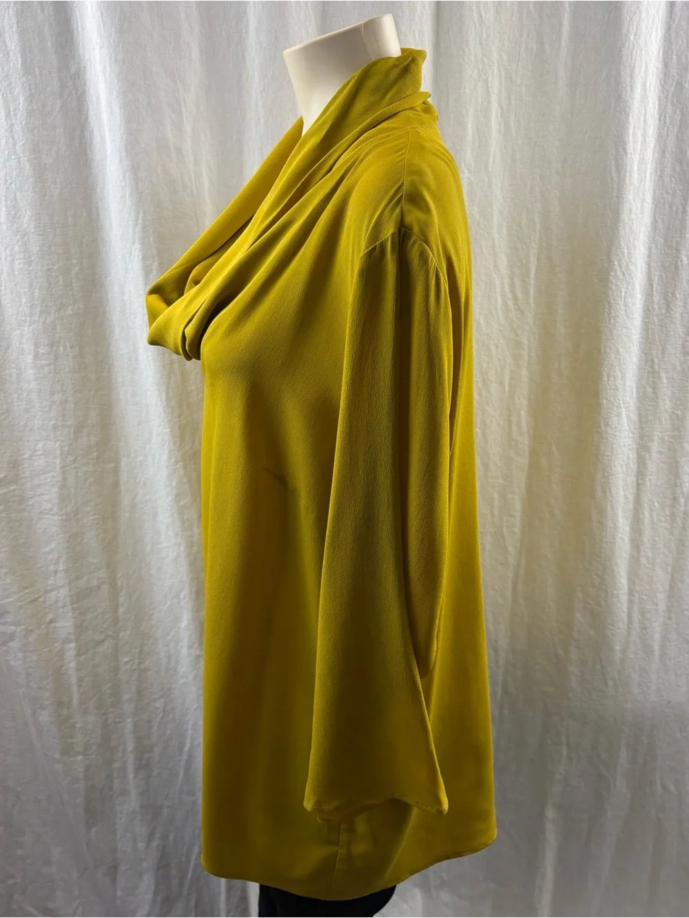 Elena Miro Yellow Mustard Silk Draped Neck Top Size 18 - Picture 5 of 11